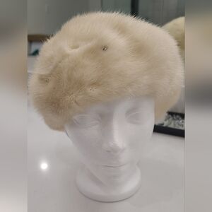 Snow queen luxury blonde mink beret with crystals